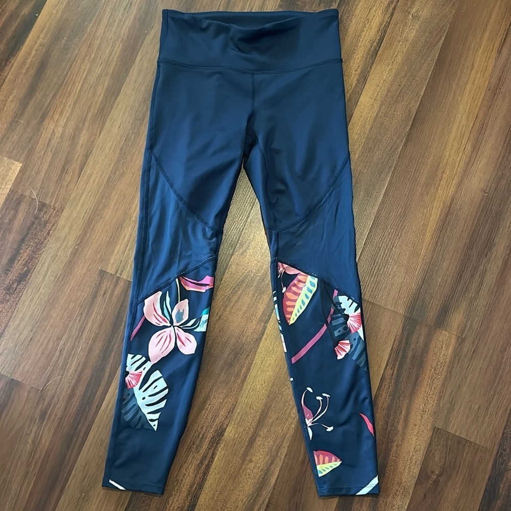JoyLab Navy Hawaiian Floral Mesh Leggings Size Small